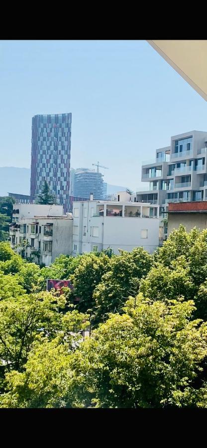 Lilo'S Place Tirana Exterior foto